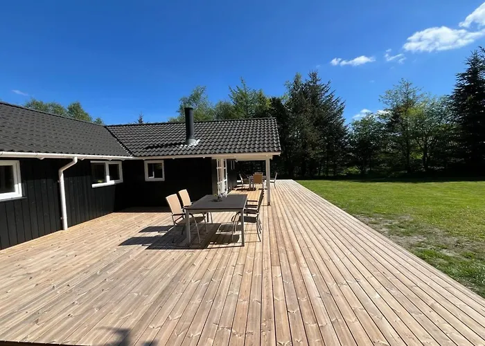 Tyki - 12km From The Sea By Interhome *